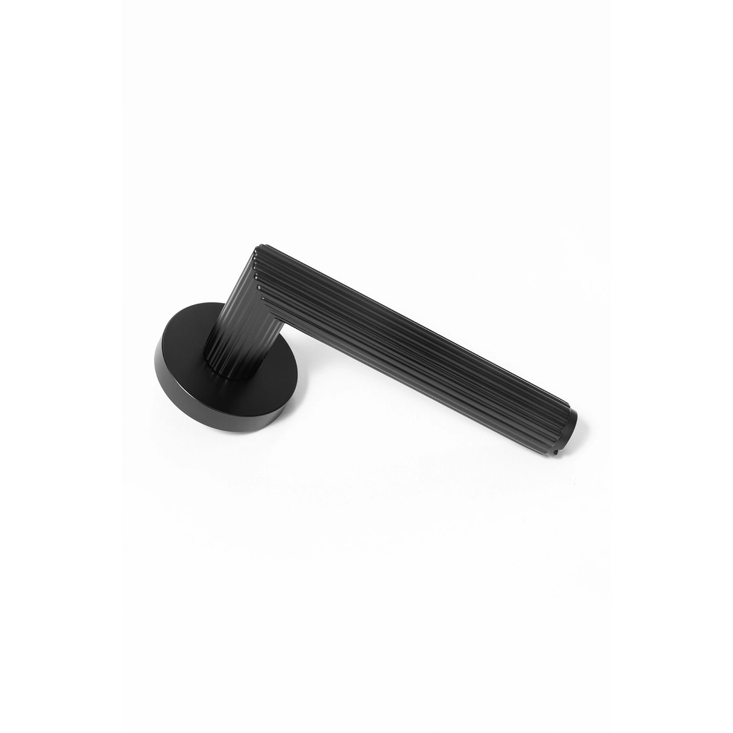 Midal door handle in black finish, positioned vertically standing on its base, showcasing a distinctive linear pattern for an elegant touch.