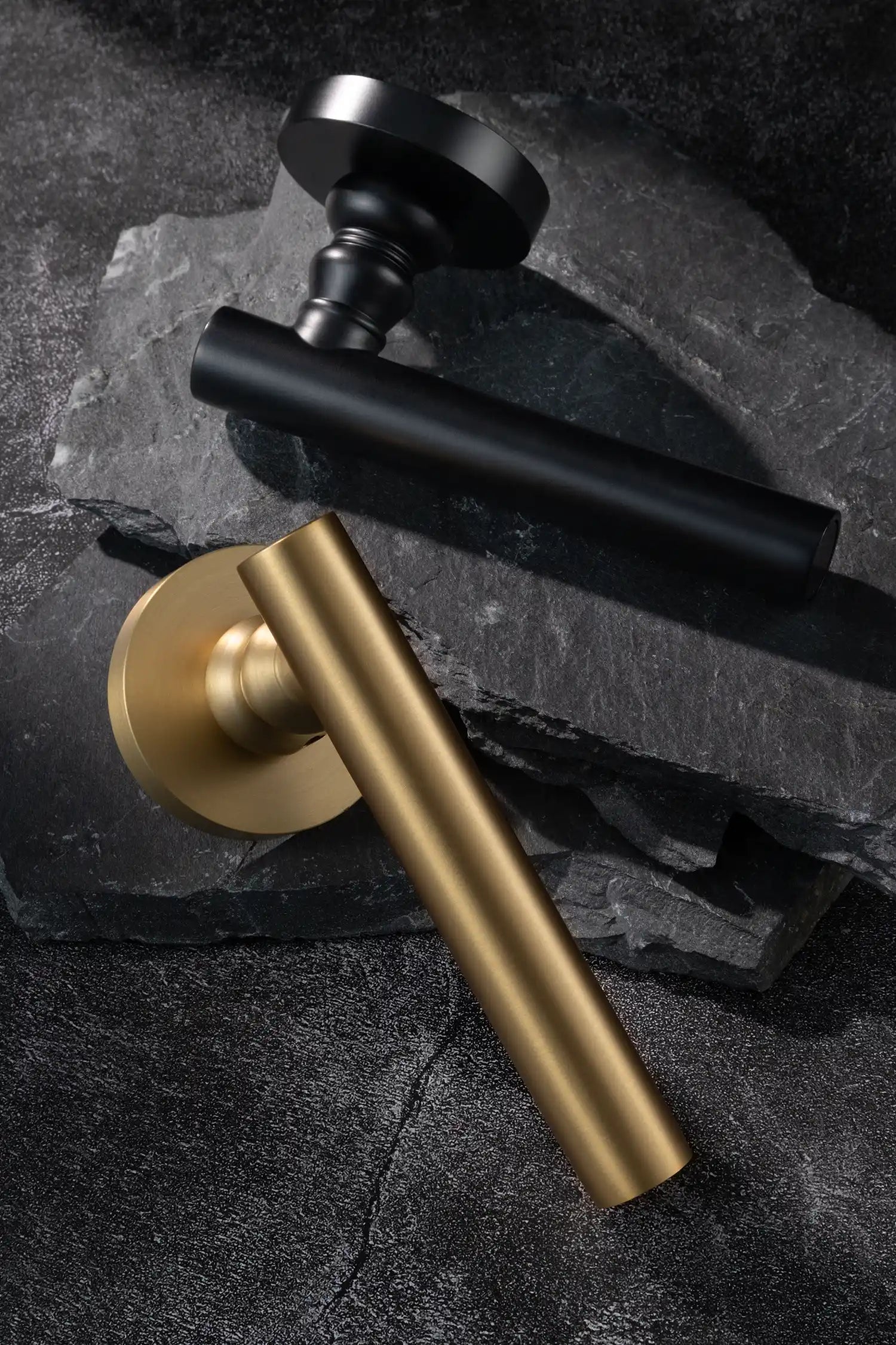 Alda | Lever Door Handles | Satin Brass