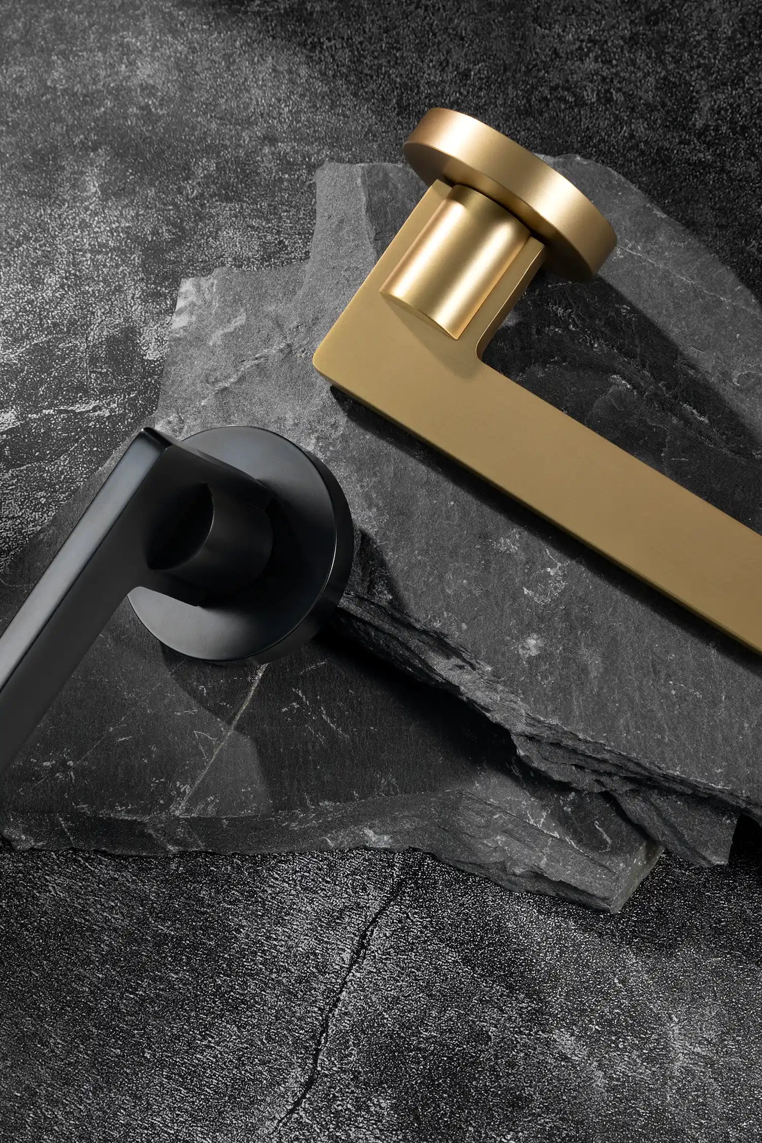 Filda | Lever Door Handle | Black