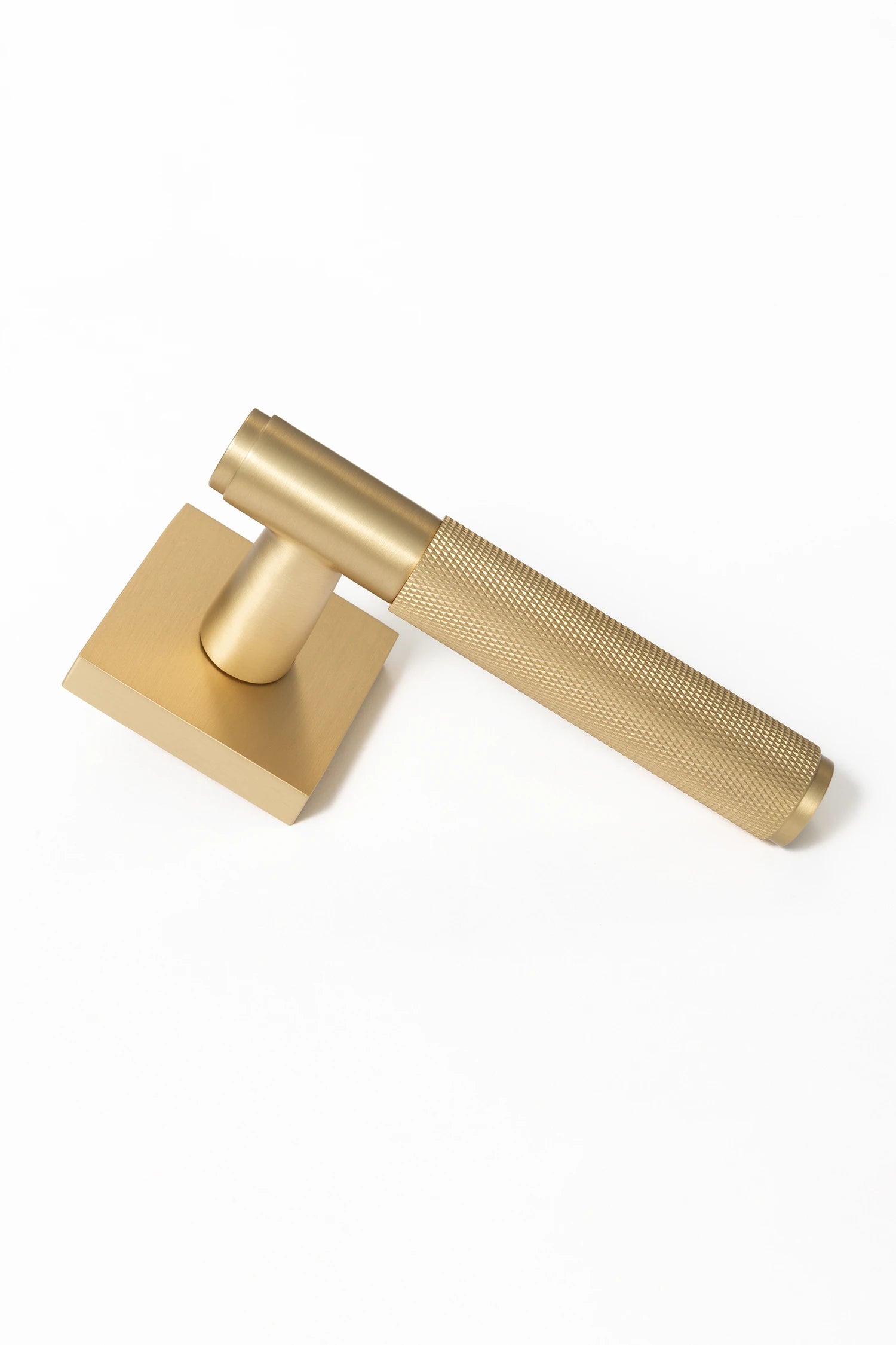 Svik #01 | Square Rose | Knurled Lever Door Handle | Satin Brass