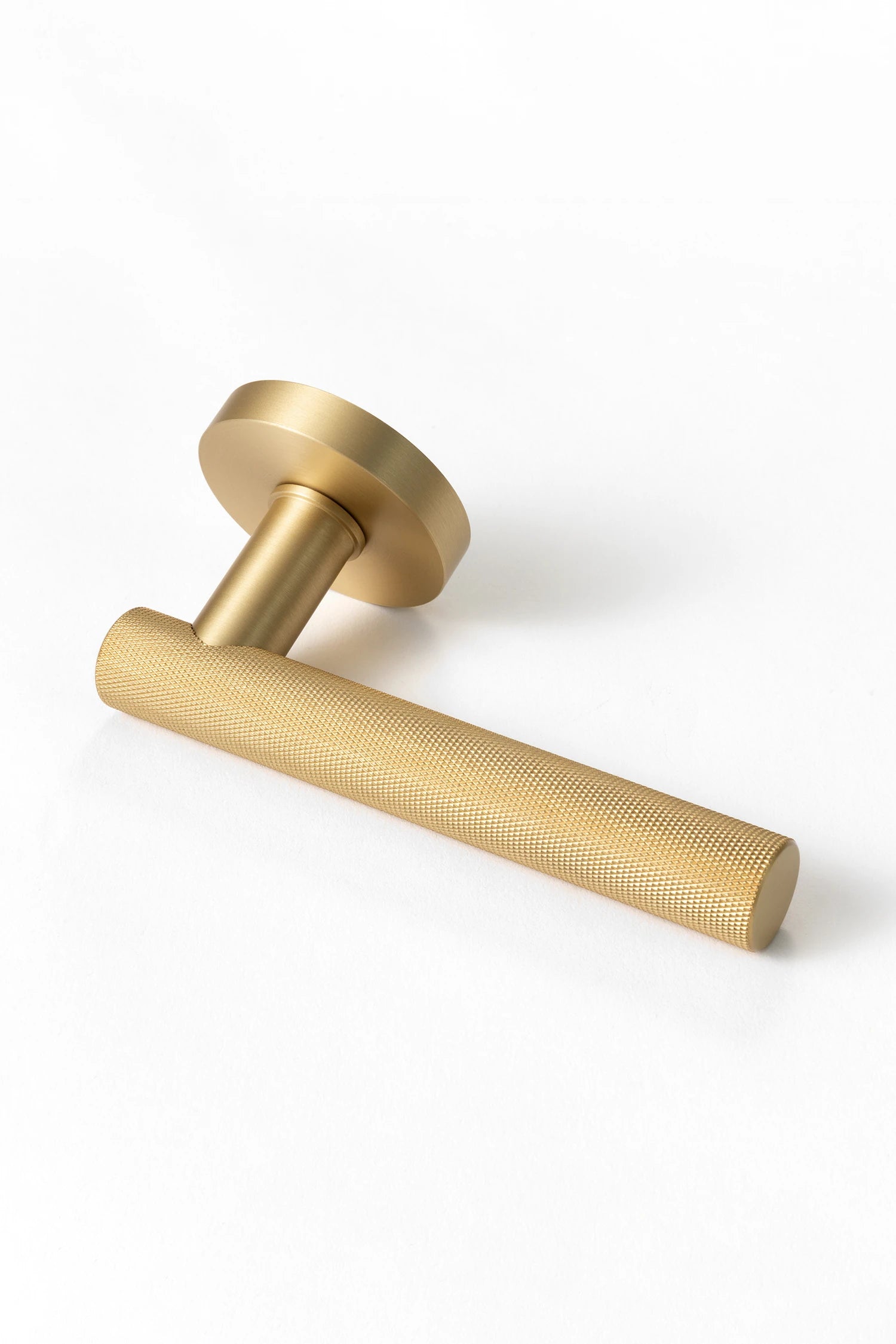 Tord #01 | Knurled Lever Door Handle | Satin Brass